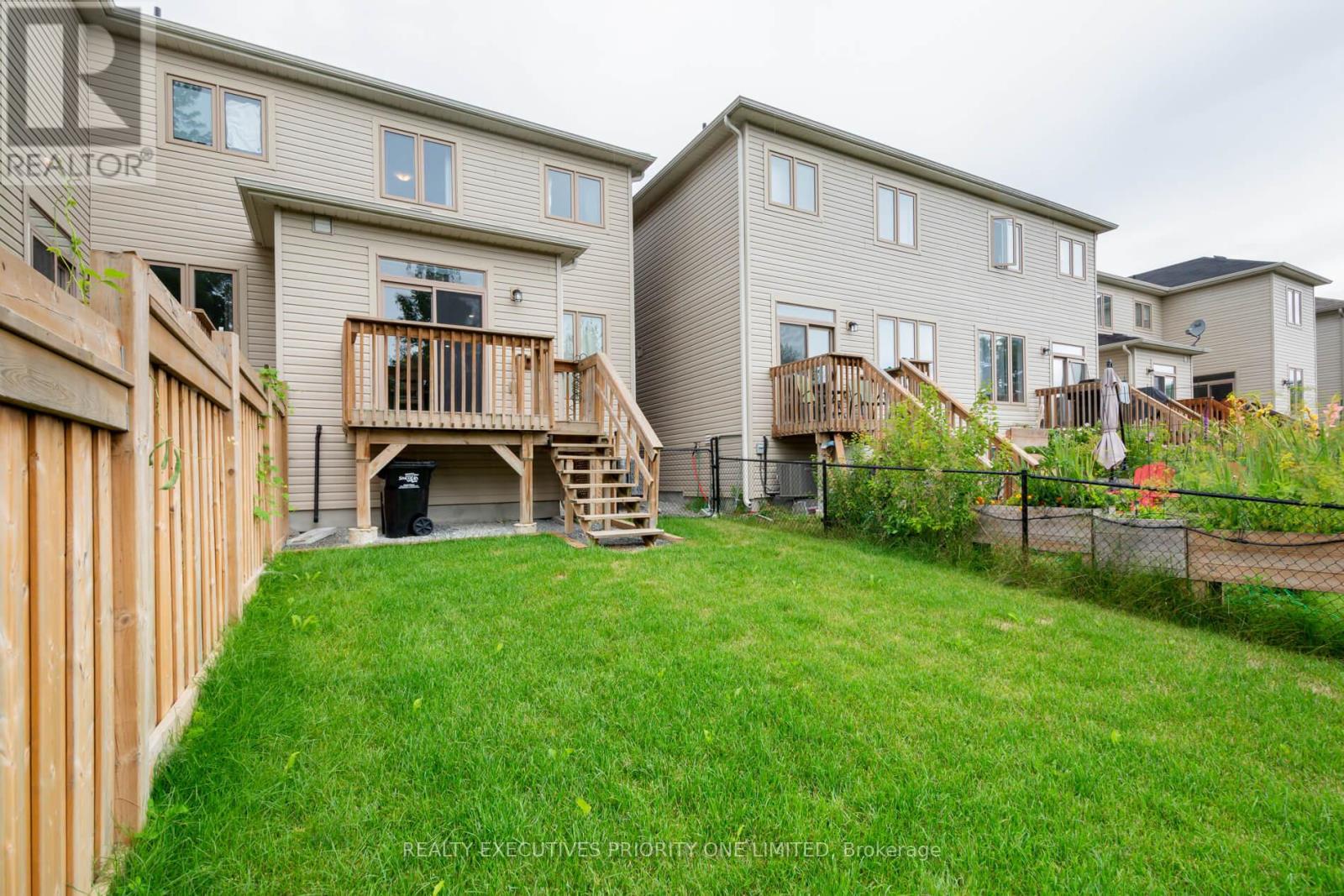 47 Greenwood Drive, Essa, Ontario  L0M 1B4 - Photo 31 - N12462325