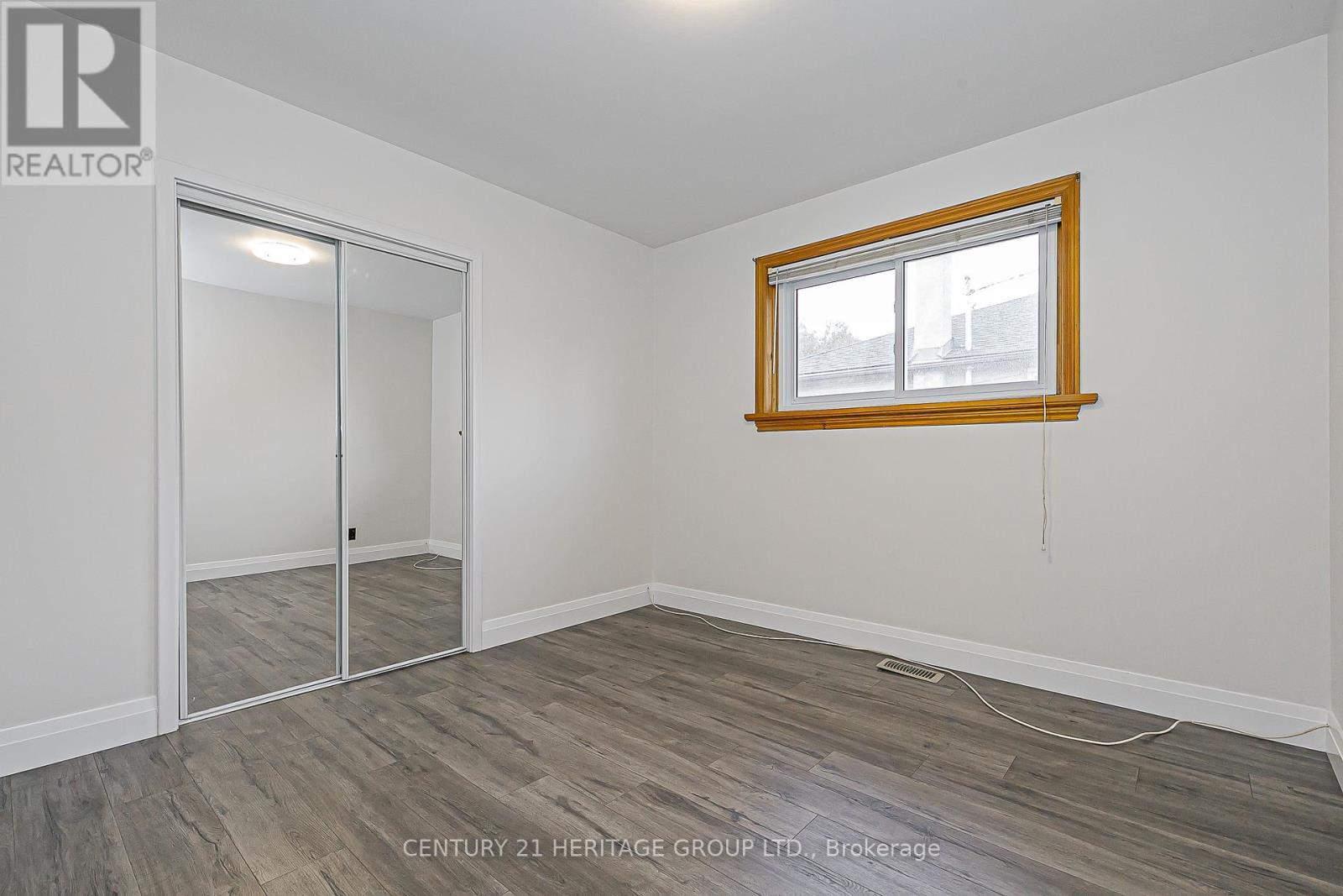 26 Knowles Crescent, Aurora, Ontario  L4G 1Z7 - Photo 16 - N12462326