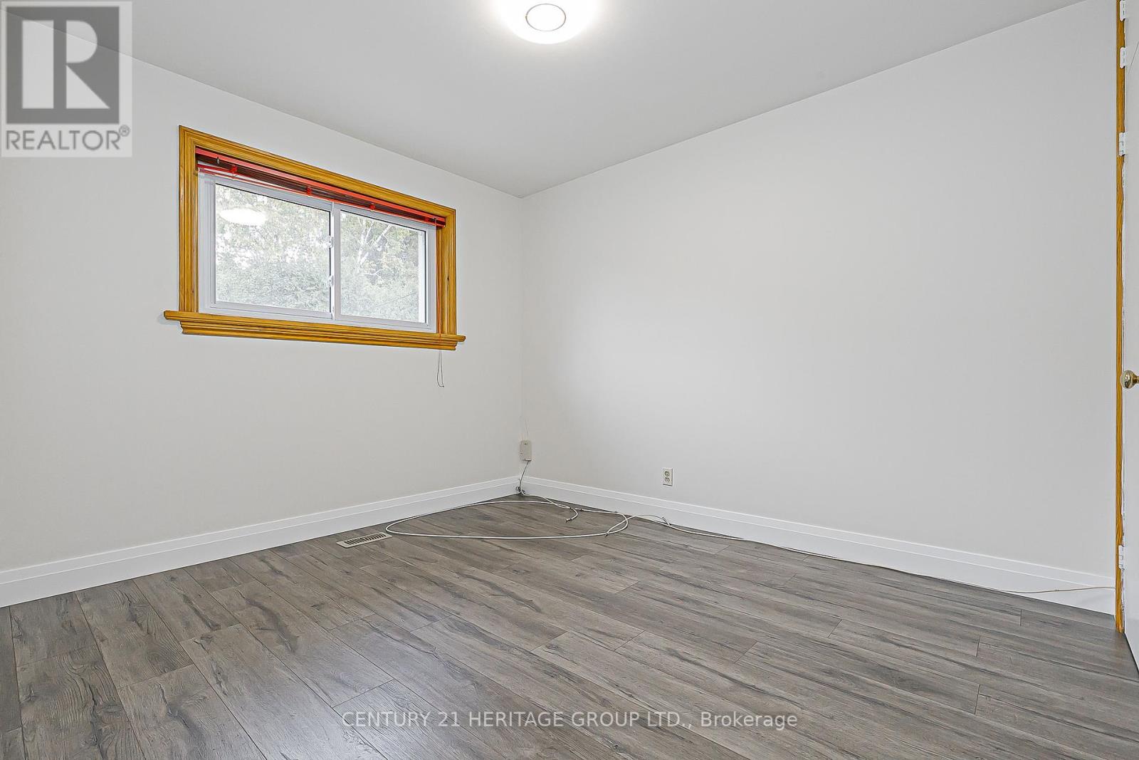 26 Knowles Crescent, Aurora, Ontario  L4G 1Z7 - Photo 17 - N12462326