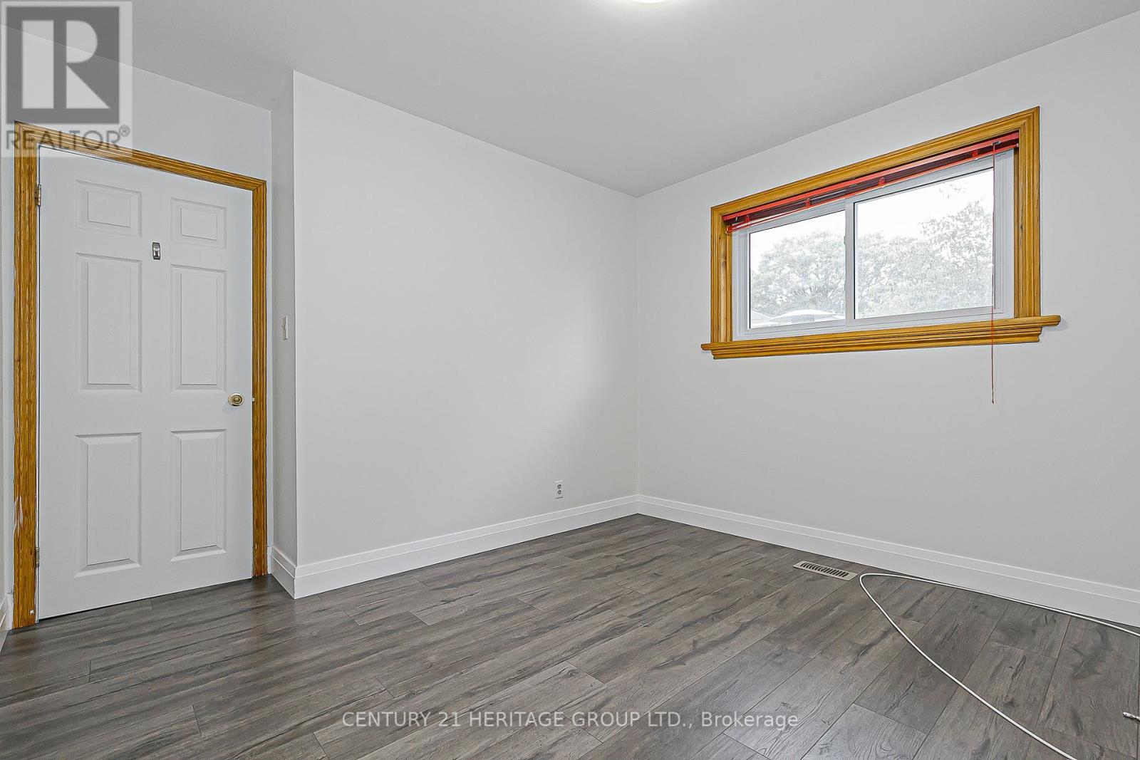 26 Knowles Crescent, Aurora, Ontario  L4G 1Z7 - Photo 18 - N12462326