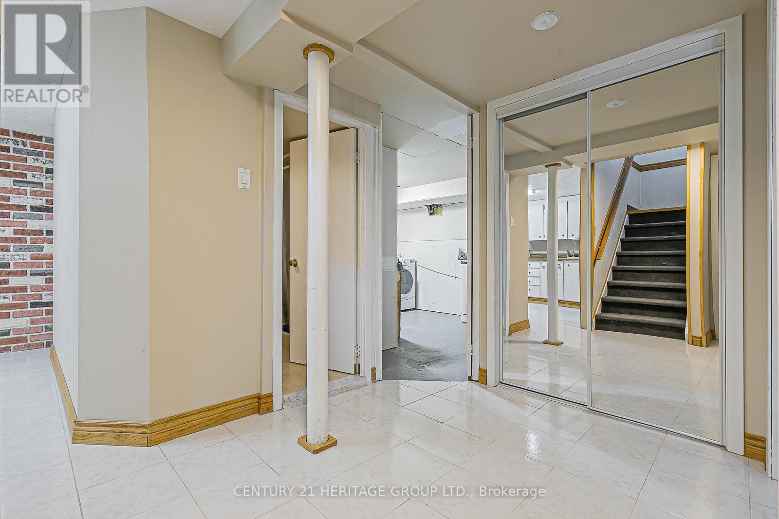 26 Knowles Crescent, Aurora, Ontario  L4G 1Z7 - Photo 25 - N12462326
