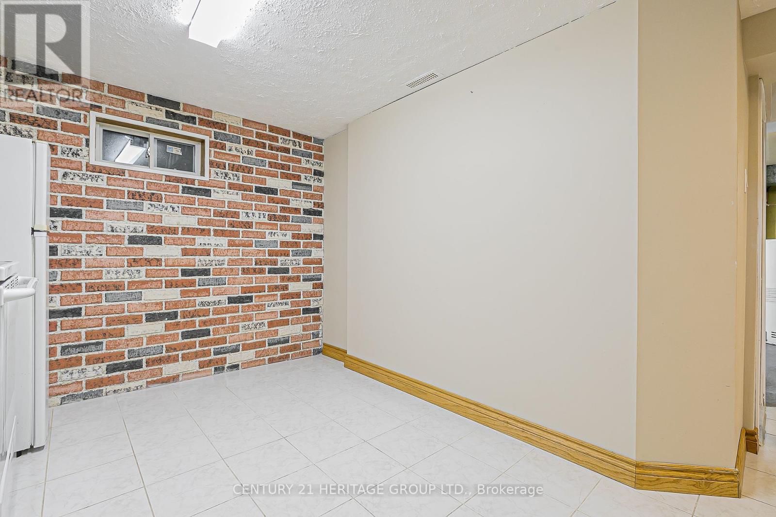 26 Knowles Crescent, Aurora, Ontario  L4G 1Z7 - Photo 33 - N12462326
