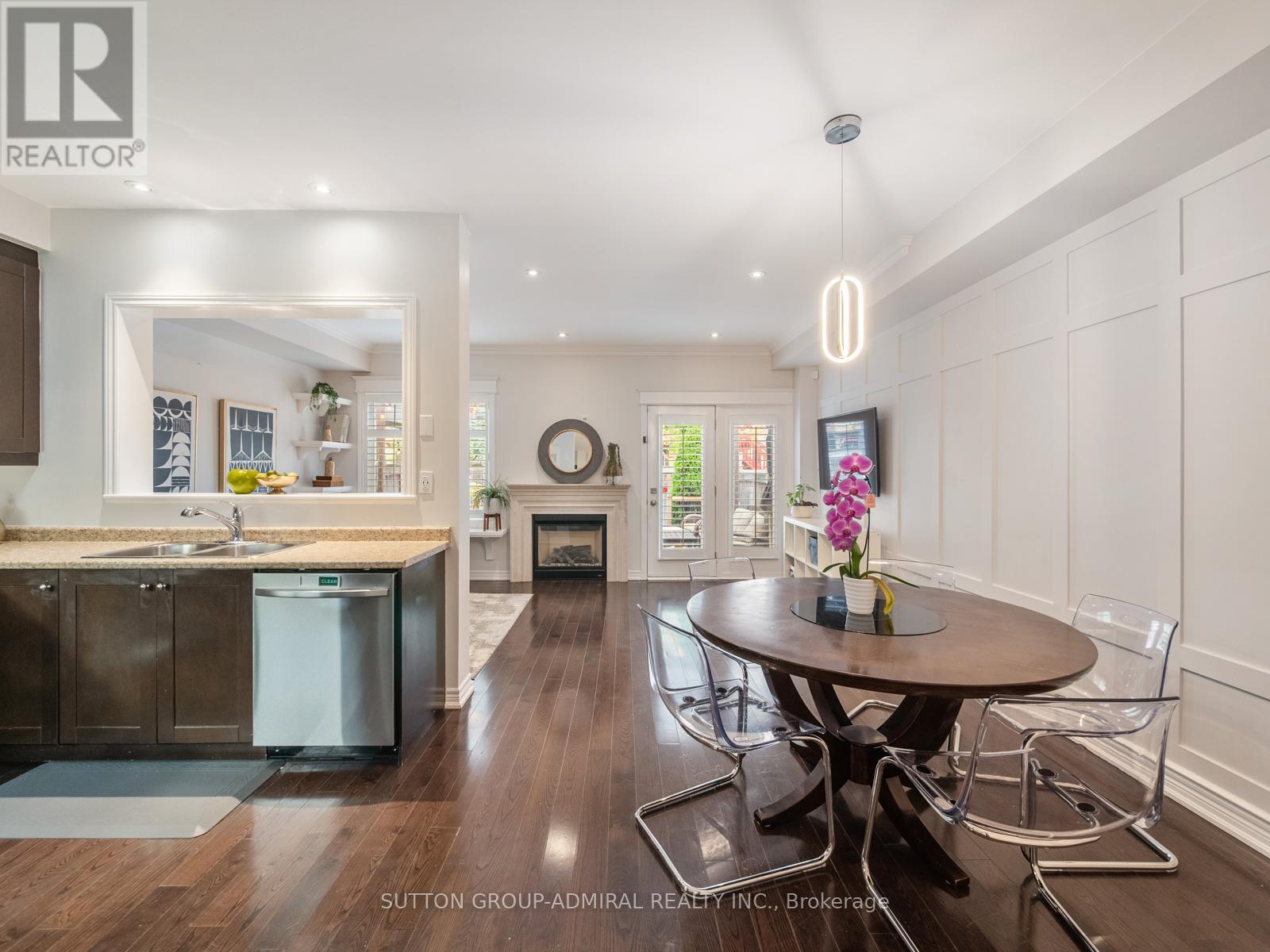 362 William Dunn Crescent, Newmarket, Ontario  L3X 3L3 - Photo 4 - N12462332
