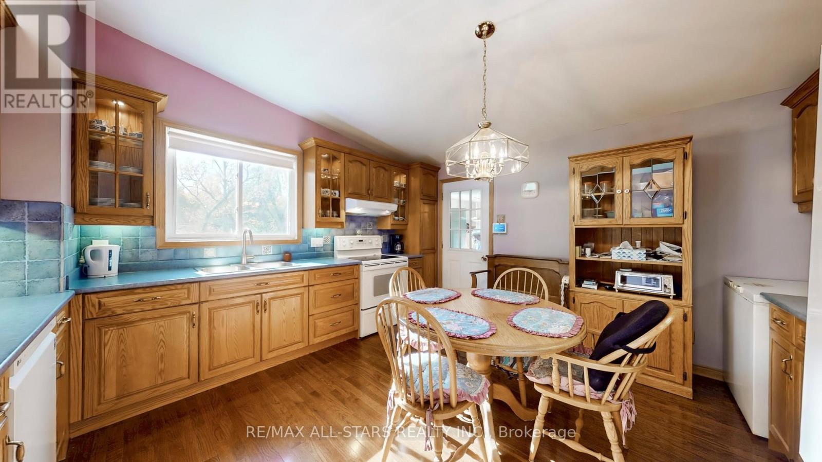 337 Feasby Road, Uxbridge, Ontario  L9P 1R1 - Photo 10 - N12462356