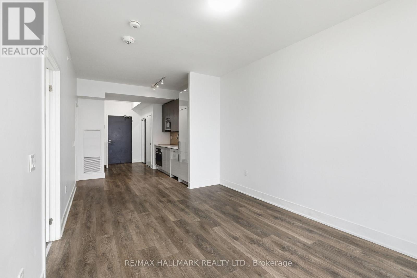 2406 - 2916 Highway 7 Road W, Vaughan, Ontario  L4A 0T7 - Photo 10 - N12462357