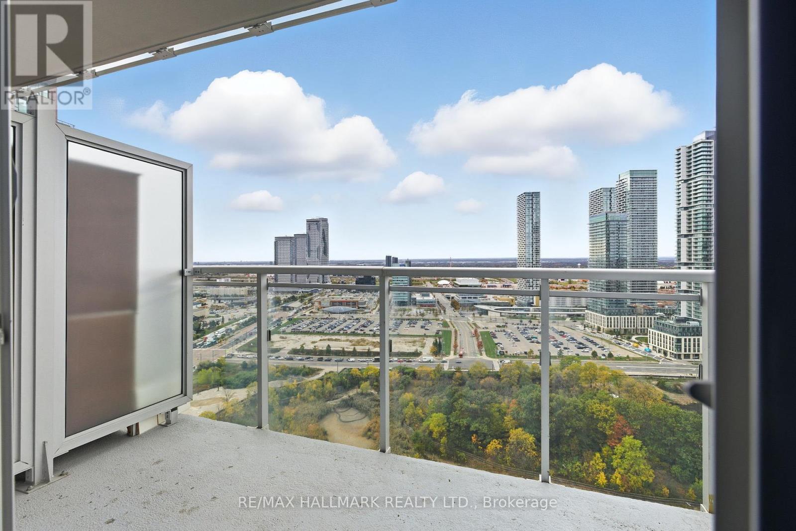 2406 - 2916 Highway 7 Road W, Vaughan, Ontario  L4A 0T7 - Photo 20 - N12462357