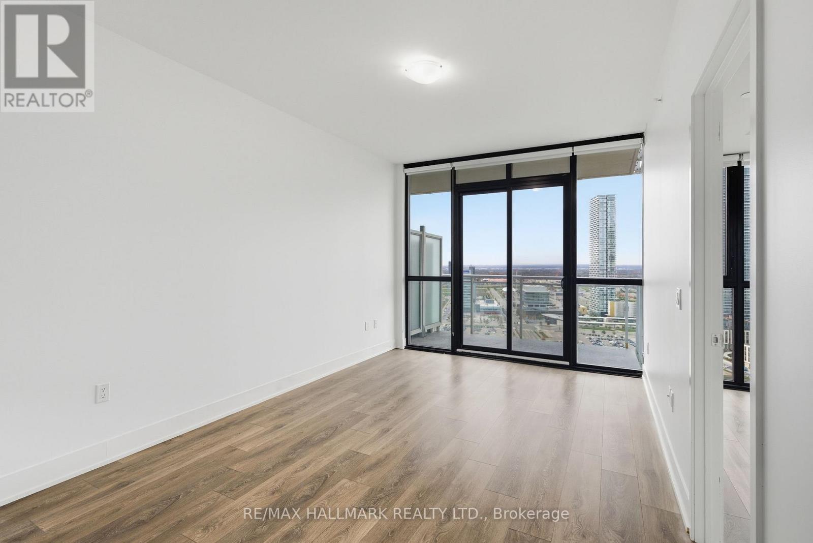 2406 - 2916 Highway 7 Road W, Vaughan, Ontario  L4A 0T7 - Photo 8 - N12462357