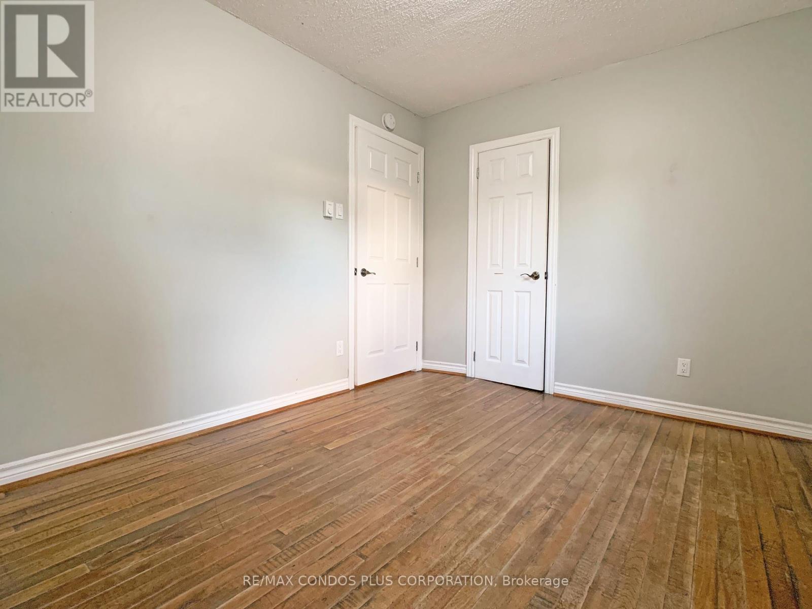 20 Joan Street, Georgina, Ontario  L0E 1R0 - Photo 14 - N12462438