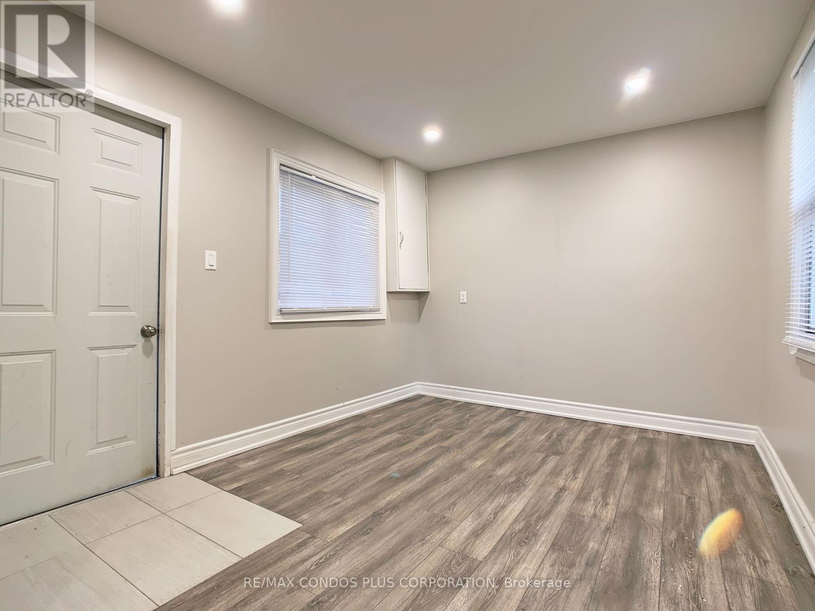 20 Joan Street, Georgina, Ontario  L0E 1R0 - Photo 21 - N12462438