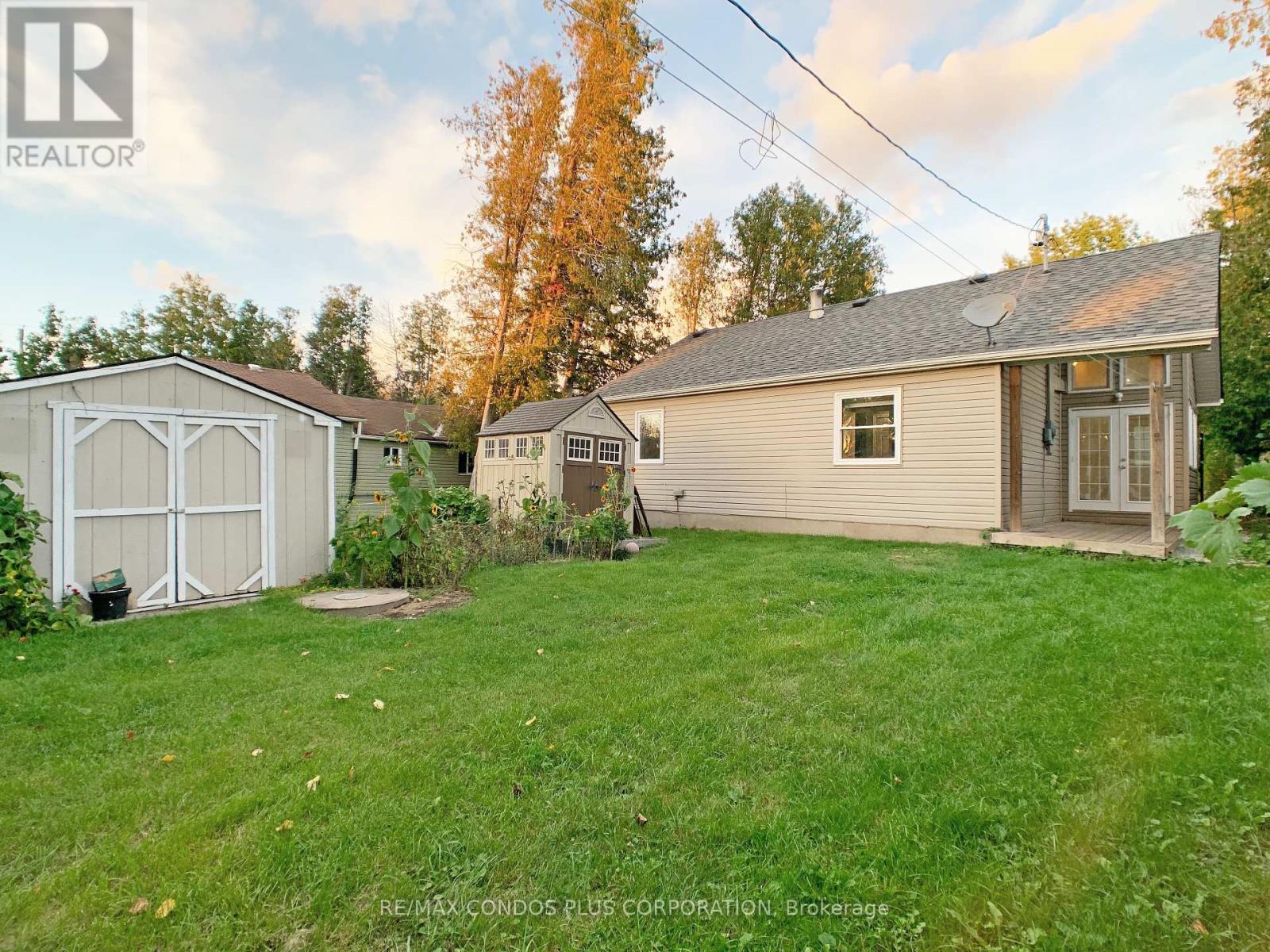 20 Joan Street, Georgina, Ontario  L0E 1R0 - Photo 25 - N12462438