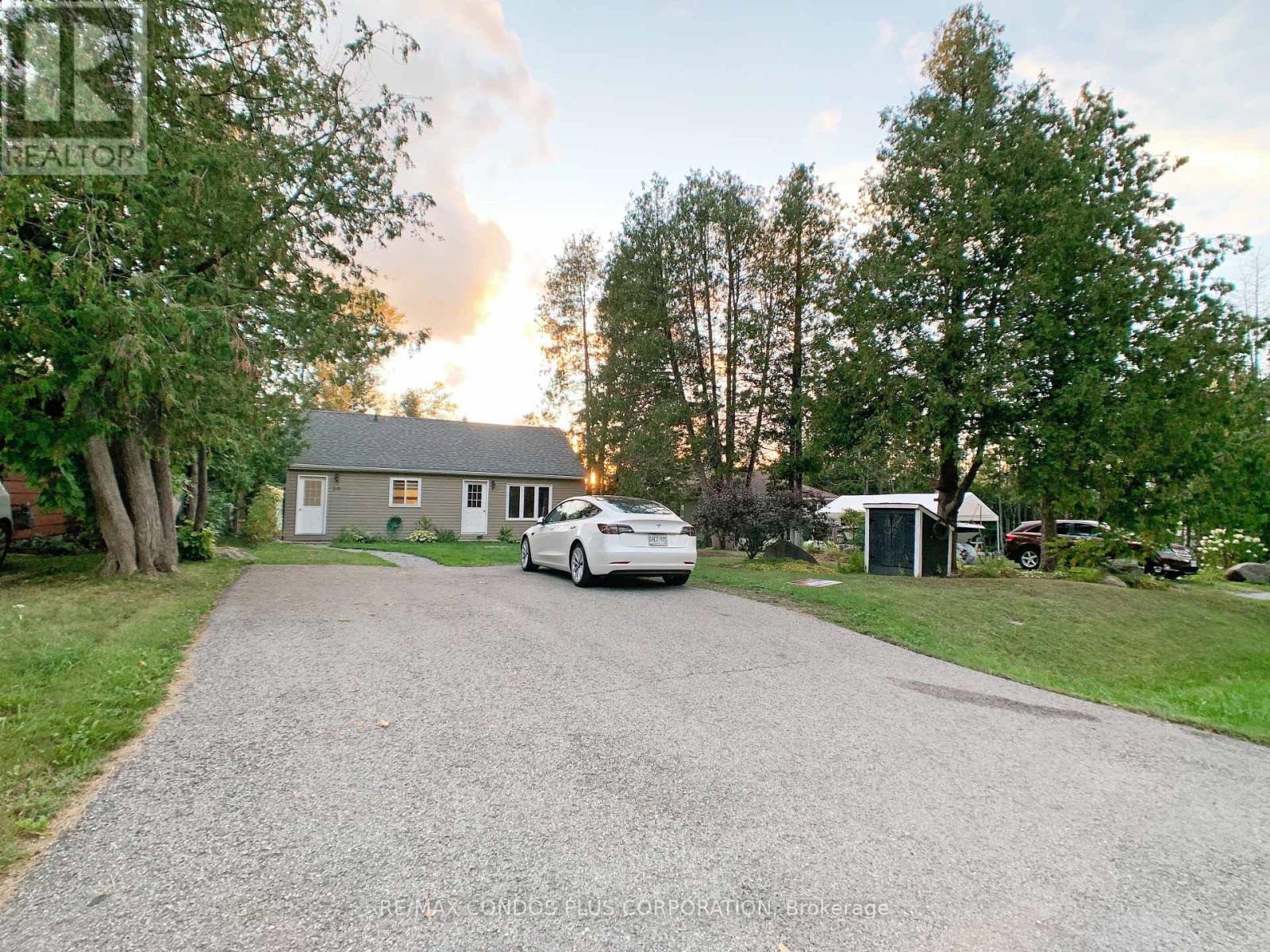 20 Joan Street, Georgina, Ontario  L0E 1R0 - Photo 30 - N12462438