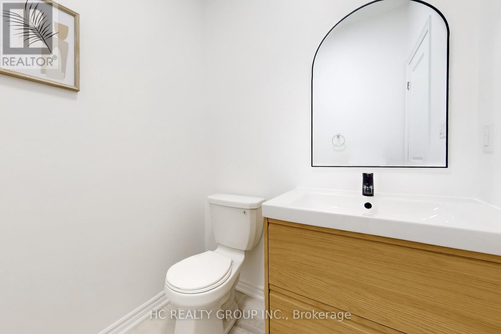64 La Tache Crescent, Markham, Ontario  L6C 0Z6 - Photo 11 - N12462449