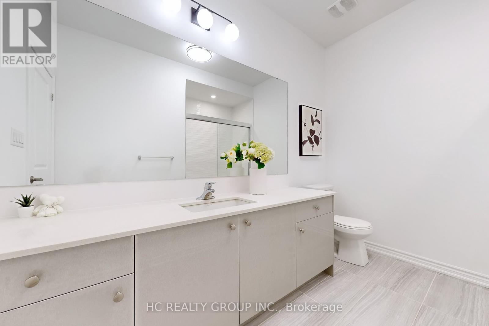 64 La Tache Crescent, Markham, Ontario  L6C 0Z6 - Photo 20 - N12462449