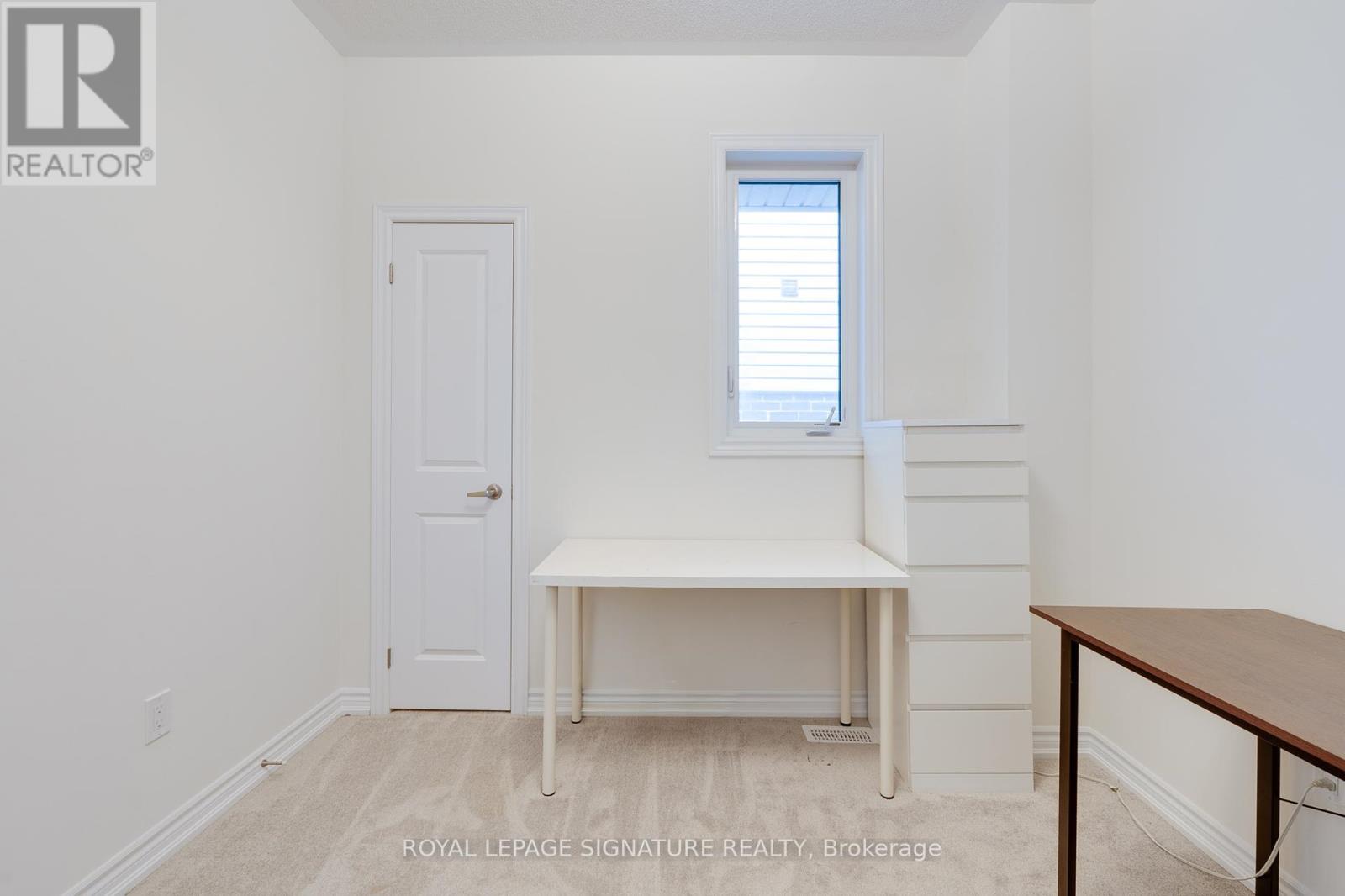 62 Bannister Road, Barrie, Ontario  L9J 0L7 - Photo 13 - S12462448