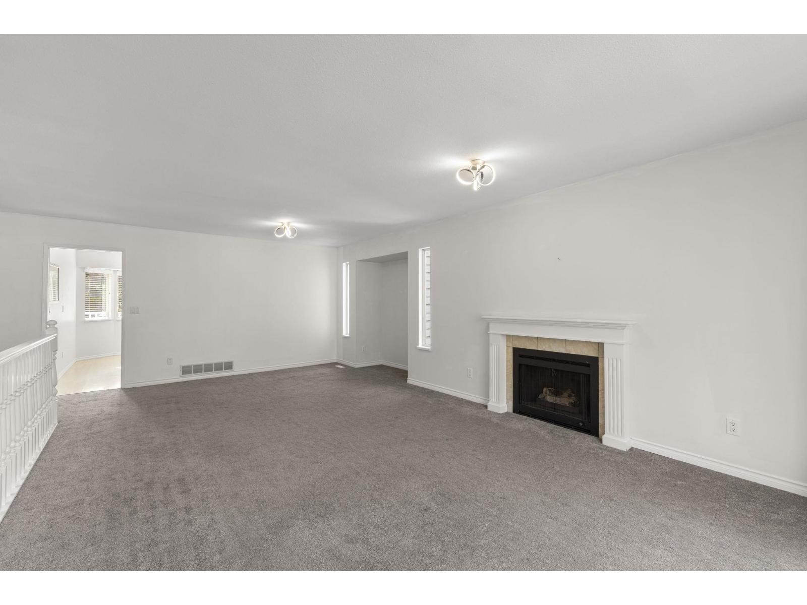 8895 214b Street, Langley, British Columbia  V1M 1Y3 - Photo 7 - R3057756