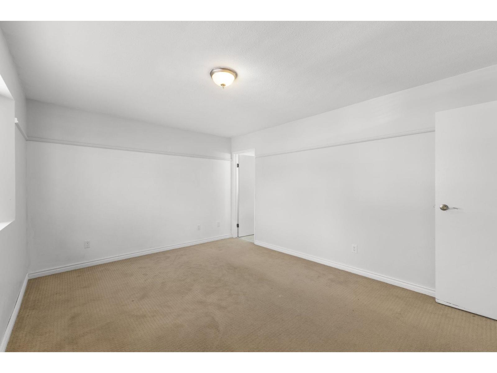 8895 214b Street, Langley, British Columbia  V1M 1Y3 - Photo 14 - R3057756
