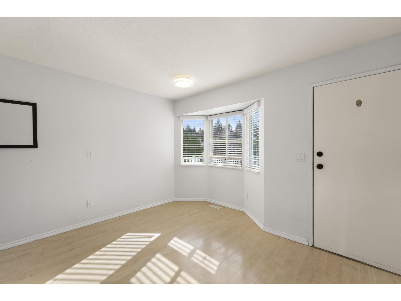 8895 214b Street, Langley, British Columbia  V1M 1Y3 - Photo 10 - R3057756