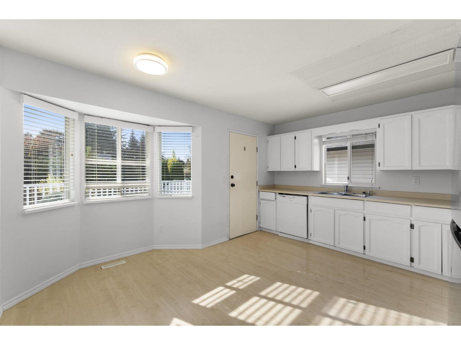 8895 214b Street, Langley, British Columbia  V1M 1Y3 - Photo 8 - R3057756