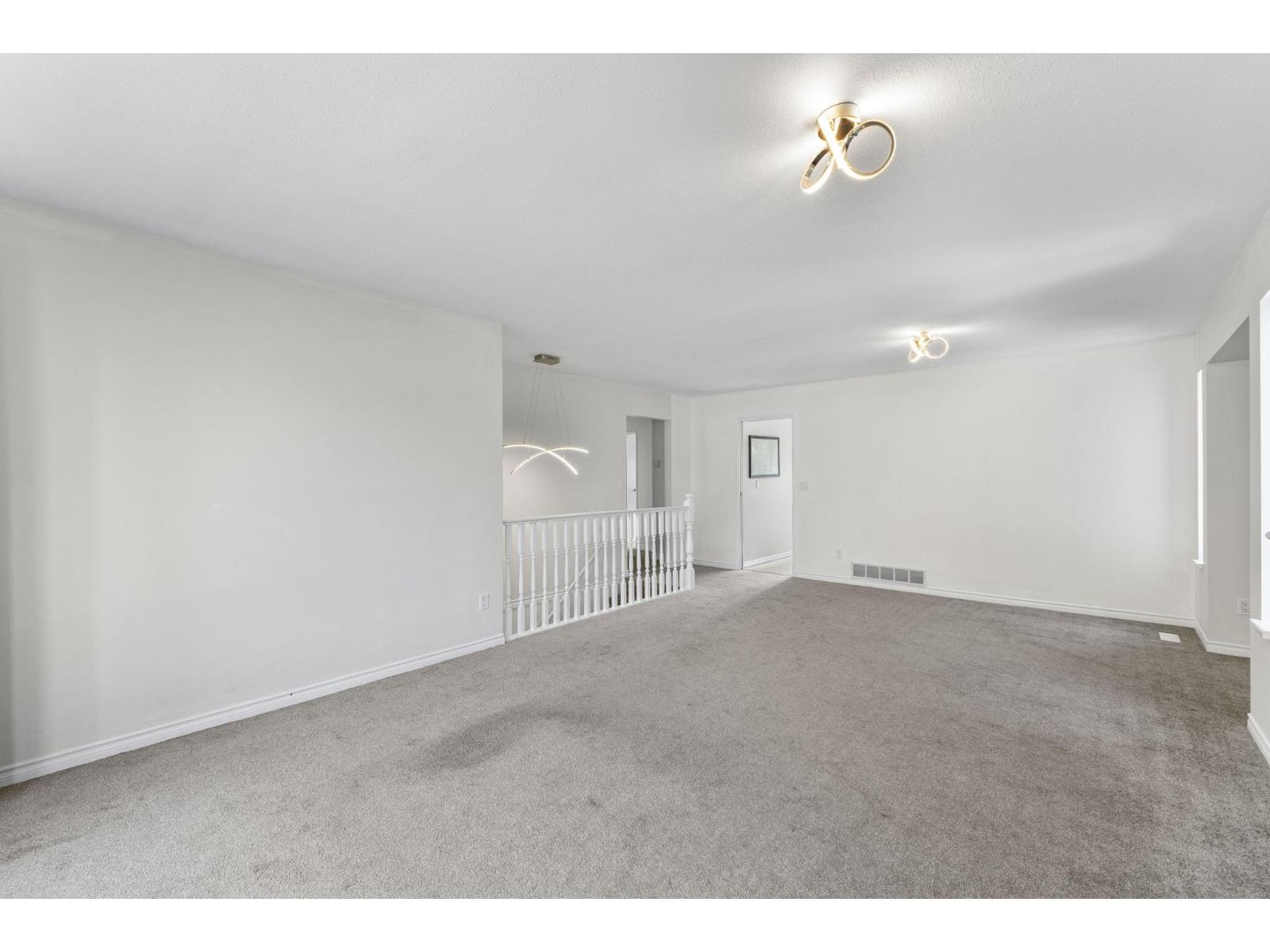 8895 214b Street, Langley, British Columbia  V1M 1Y3 - Photo 6 - R3057756