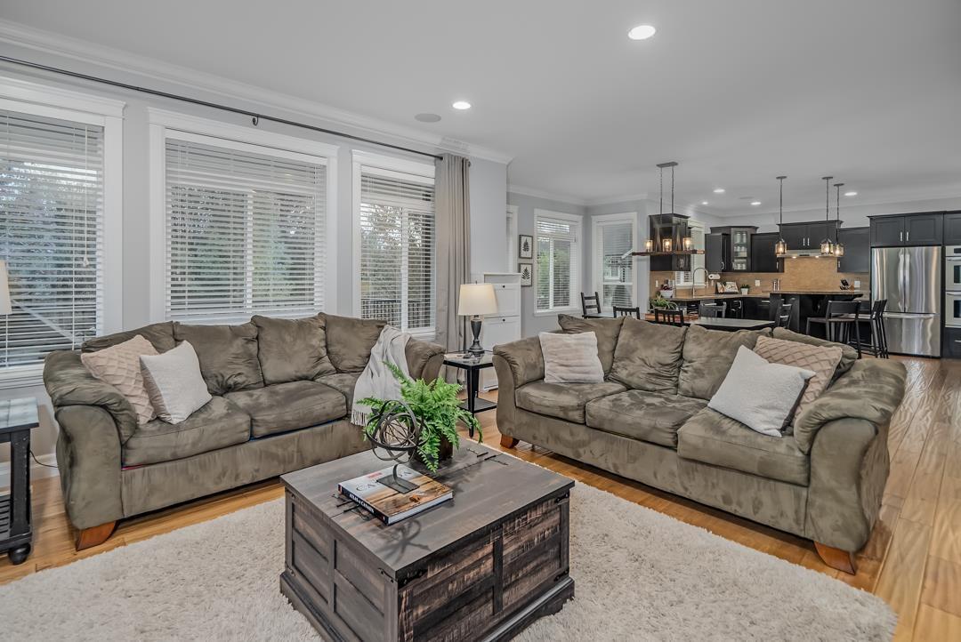 35588 Angus Crescent, Abbotsford, British Columbia  V3G 0A3 - Photo 8 - R3057850
