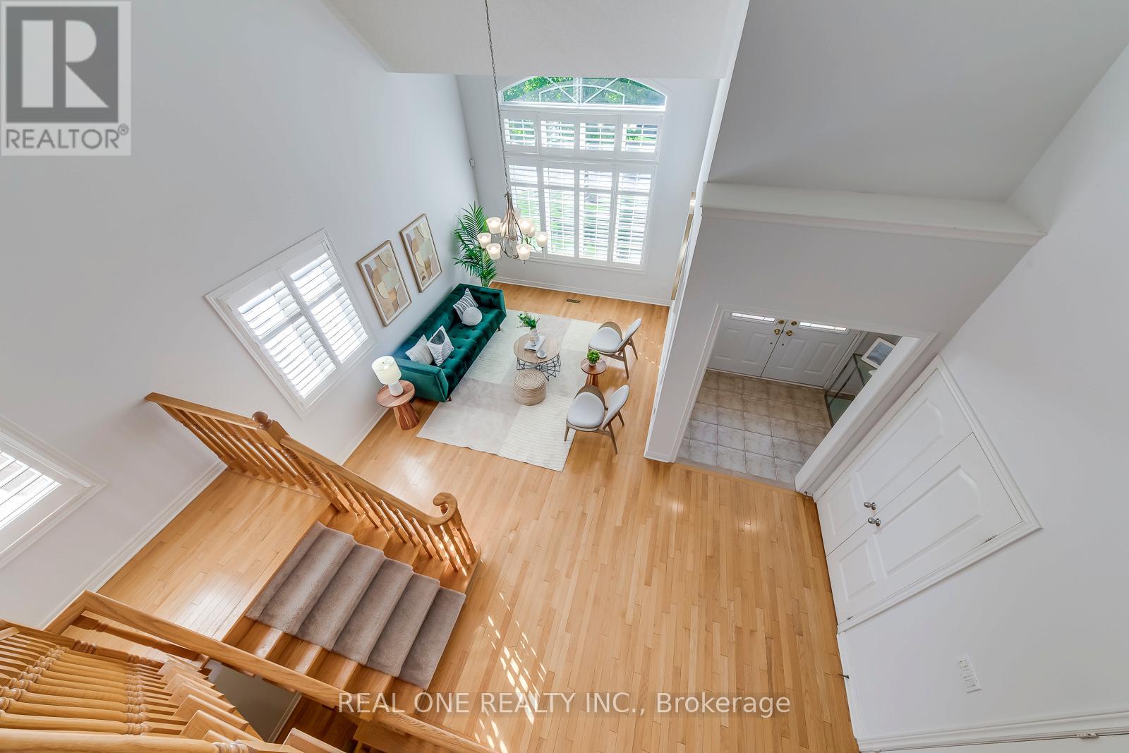 2333 Presquile Drive, Oakville, Ontario  L6H 7J8 - Photo 28 - W12462299