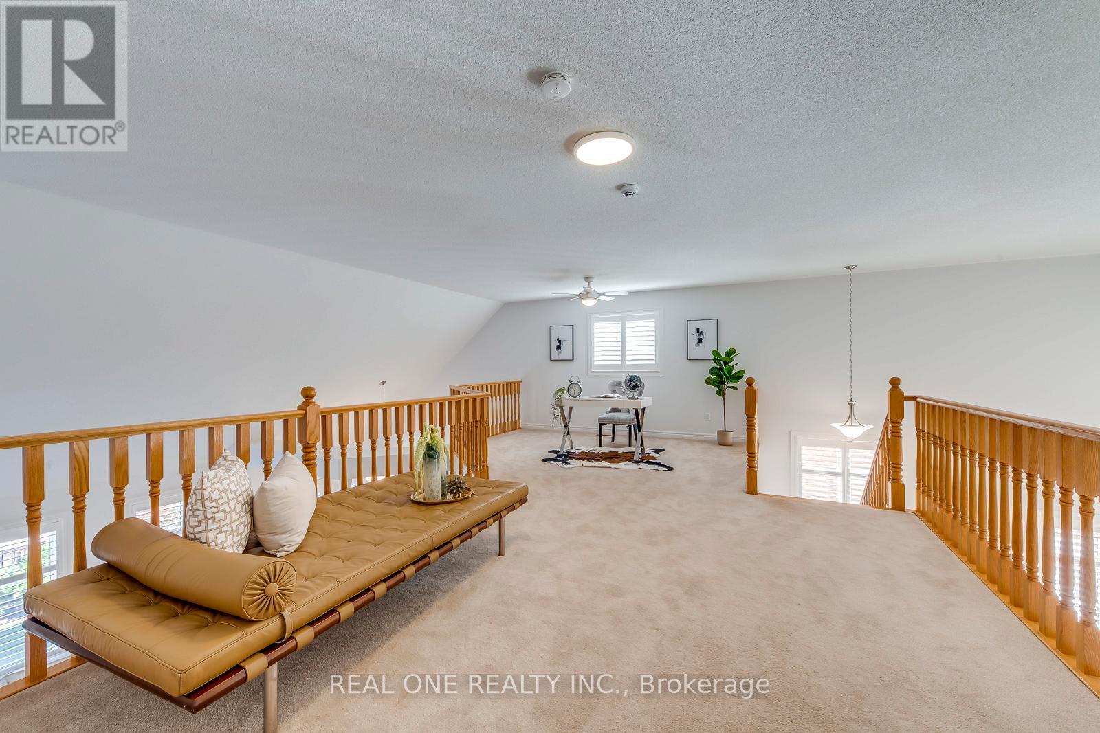 2333 Presquile Drive, Oakville, Ontario  L6H 7J8 - Photo 31 - W12462299