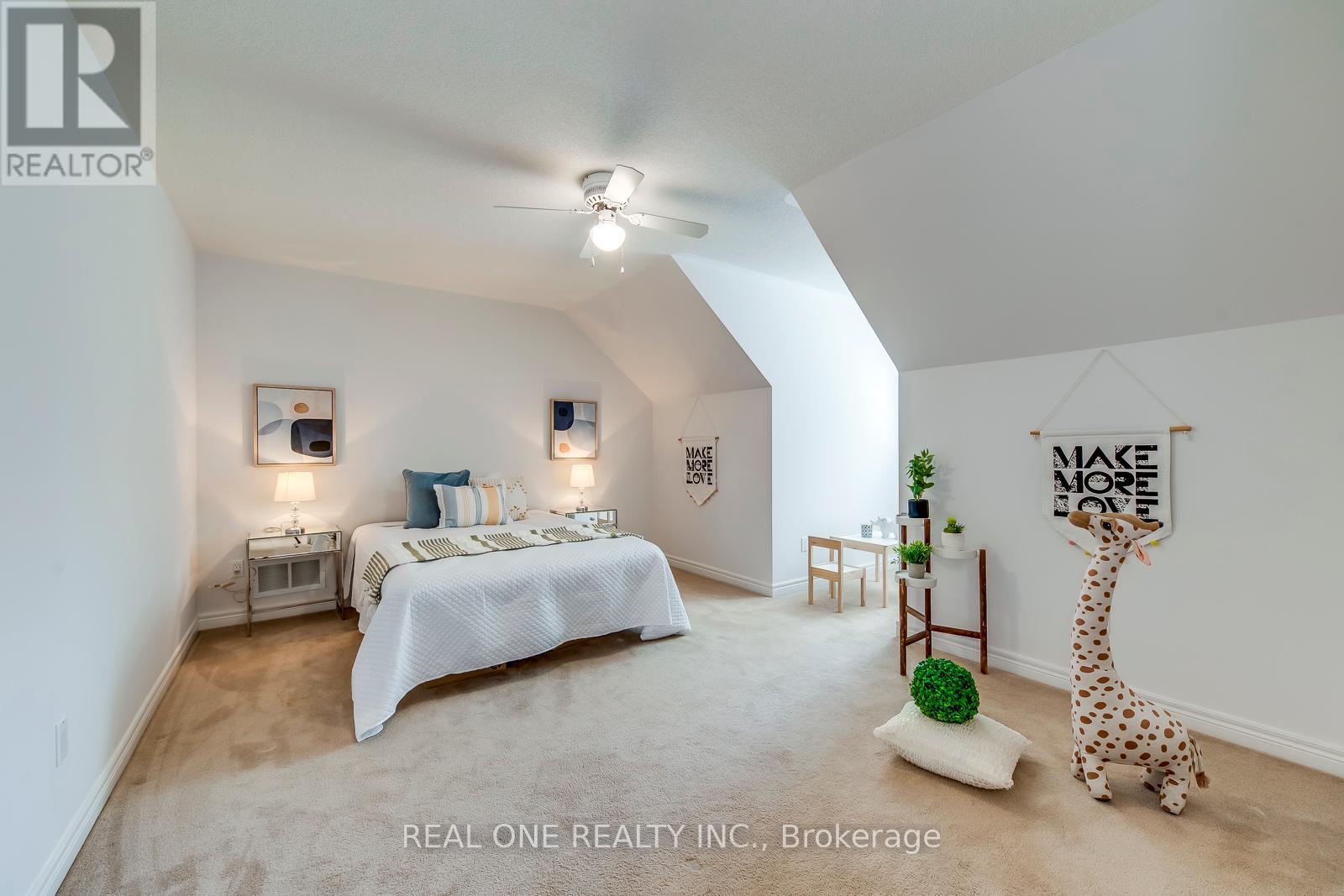 2333 Presquile Drive, Oakville, Ontario  L6H 7J8 - Photo 34 - W12462299