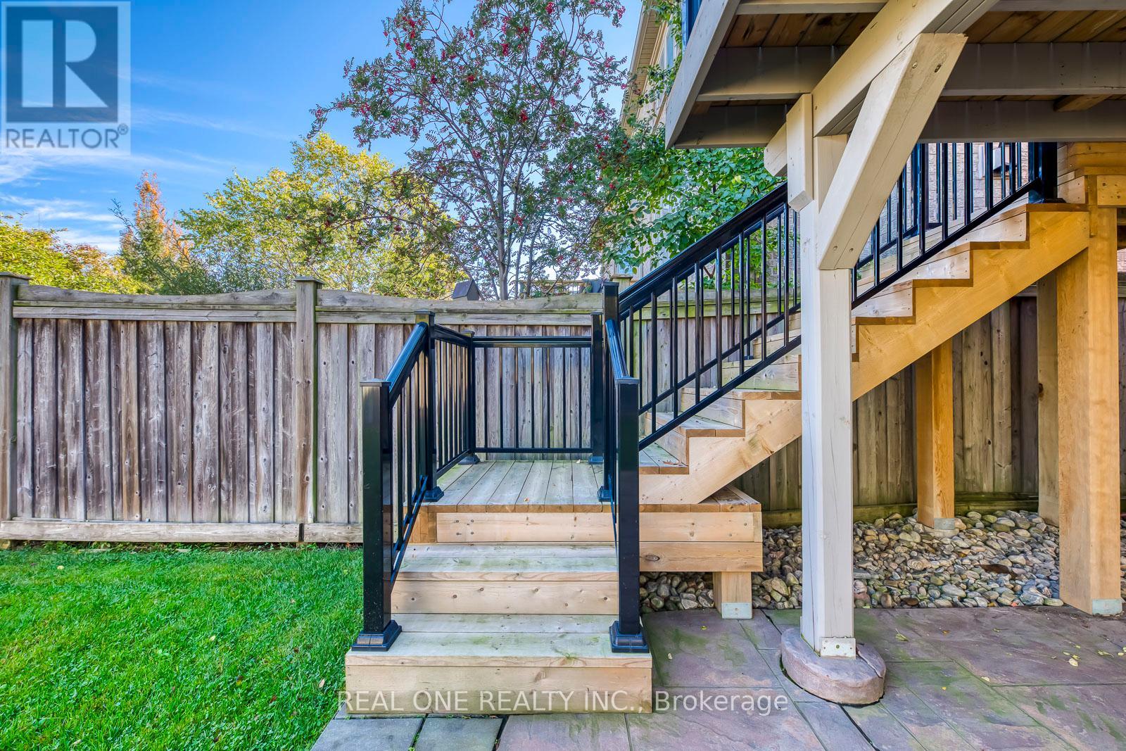 2333 Presquile Drive, Oakville, Ontario  L6H 7J8 - Photo 45 - W12462299
