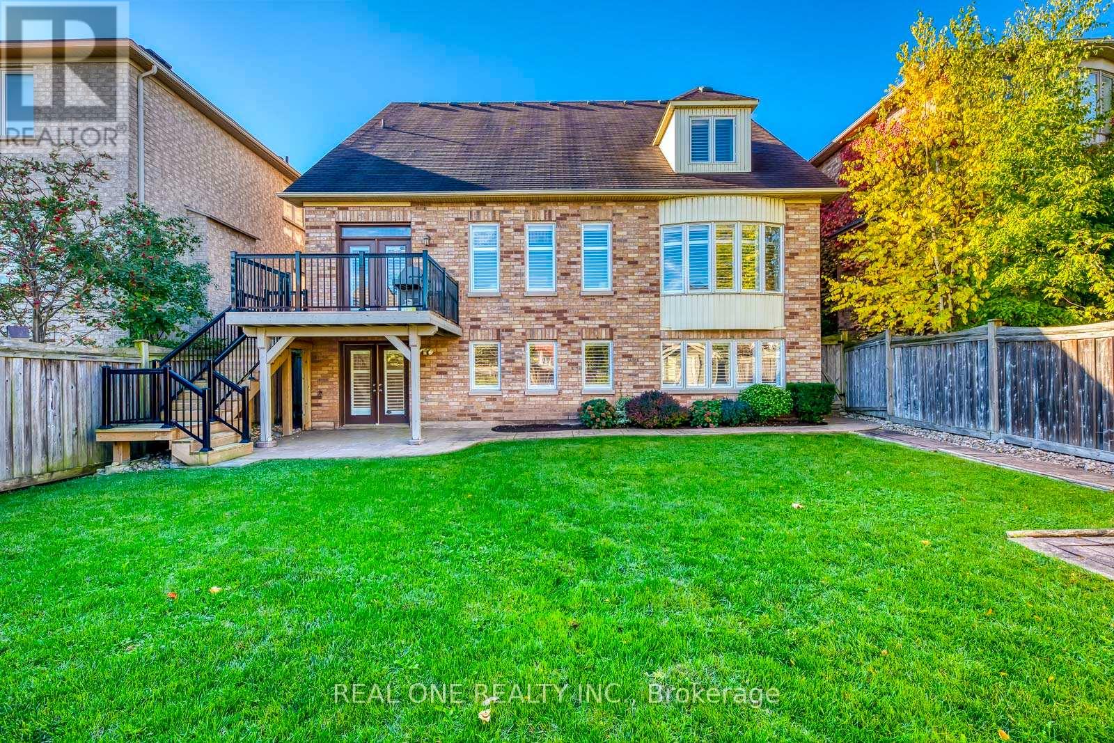2333 Presquile Drive, Oakville, Ontario  L6H 7J8 - Photo 50 - W12462299