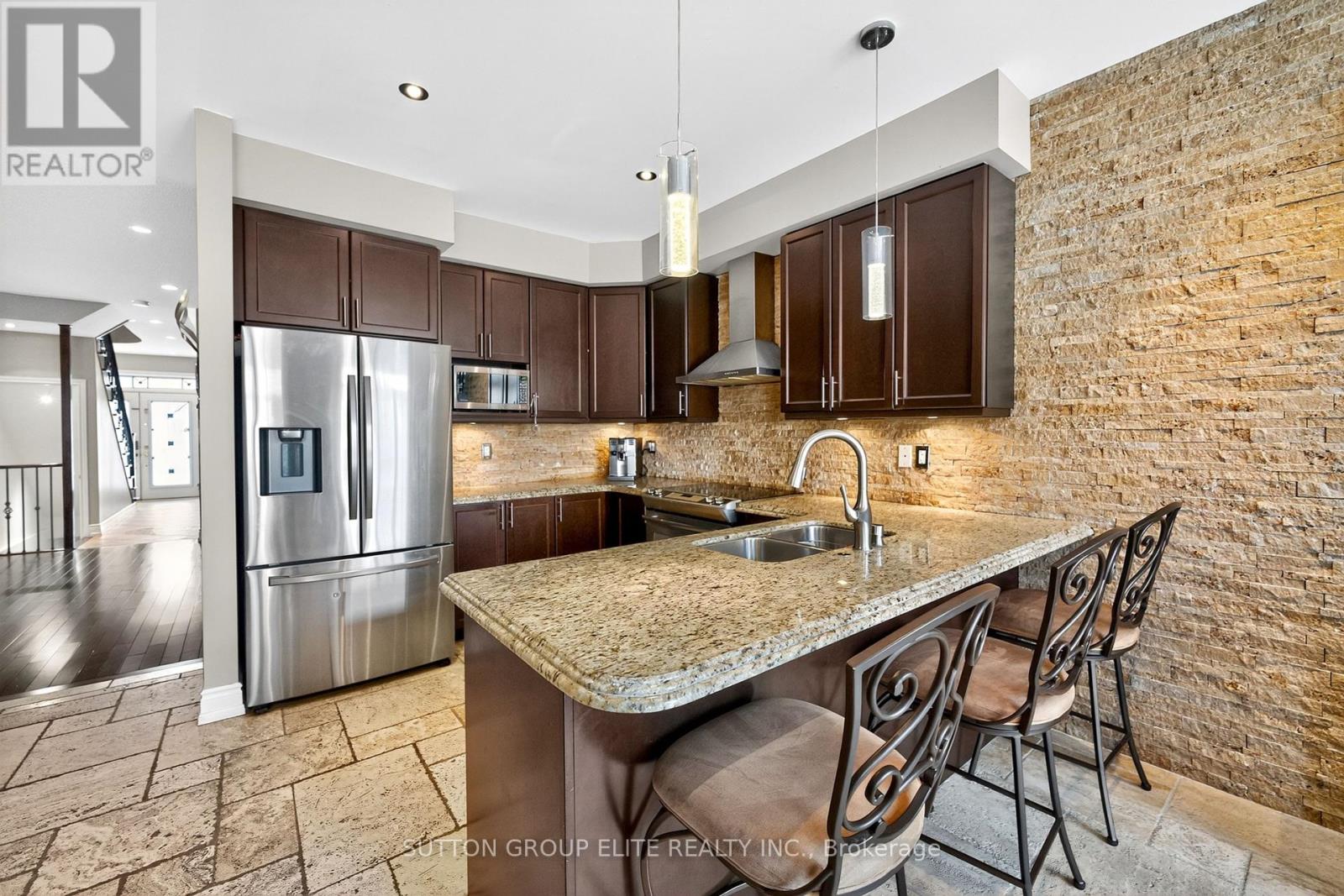 4307 Trail Blazer Way, Mississauga, Ontario  L5R 0A9 - Photo 16 - W12462304