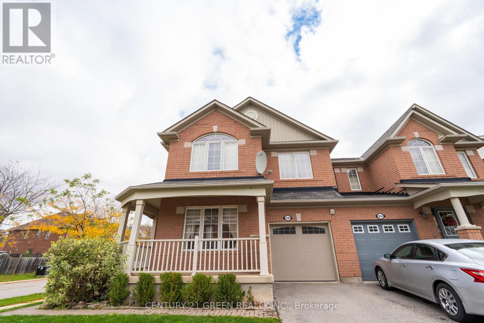 936 Hepburn Road, Milton, Ontario  L9T 0L6 - Photo 3 - W12462305