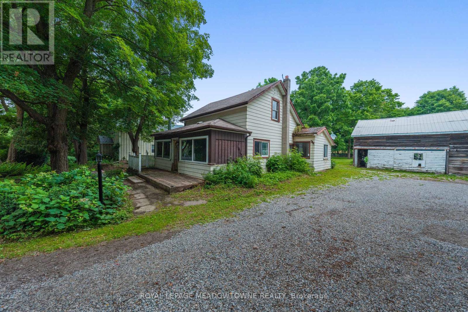 12363 Elizabeth Street, Halton Hills, Ontario  L0P 1H0 - Photo 10 - W12462319