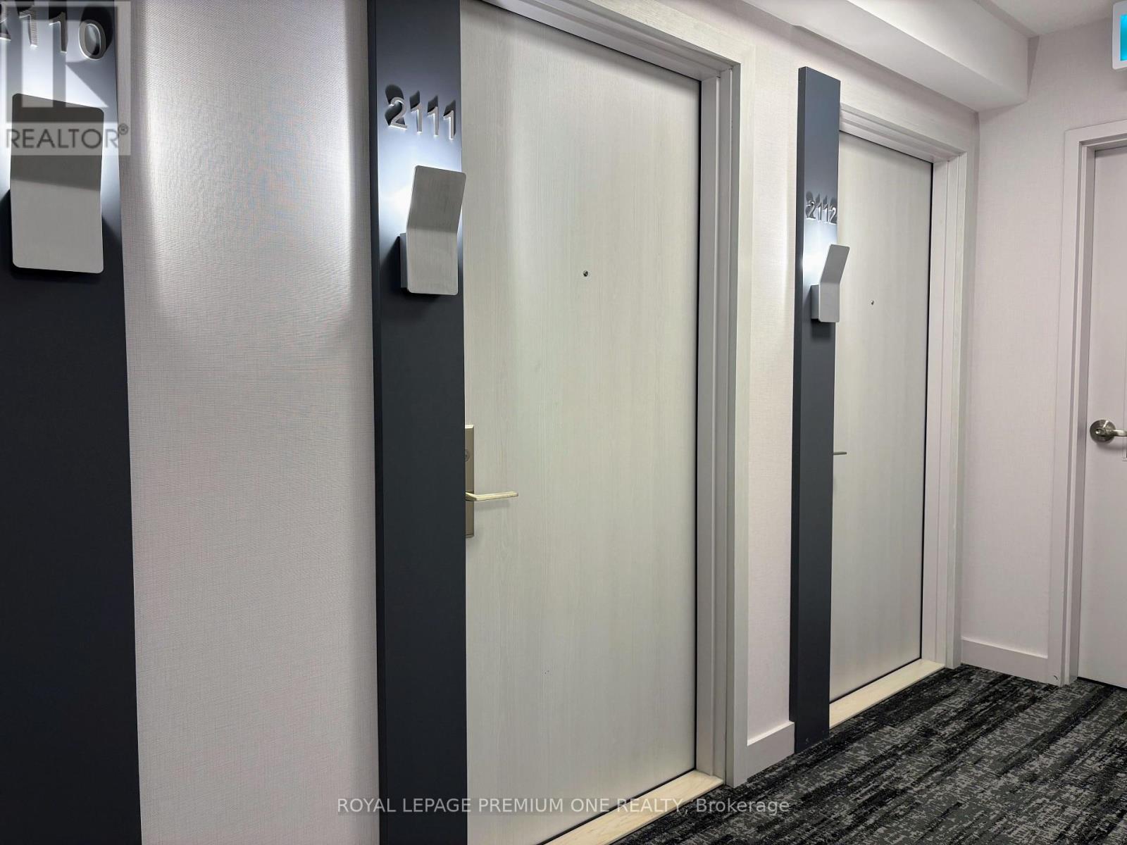 2111 - 30 Samuel Wood Way, Toronto, Ontario  M5B 1L4 - Photo 1 - W12462327
