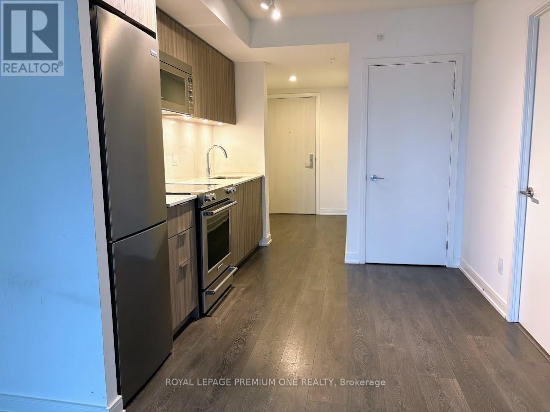 2111 - 30 Samuel Wood Way, Toronto, Ontario  M5B 1L4 - Photo 13 - W12462327