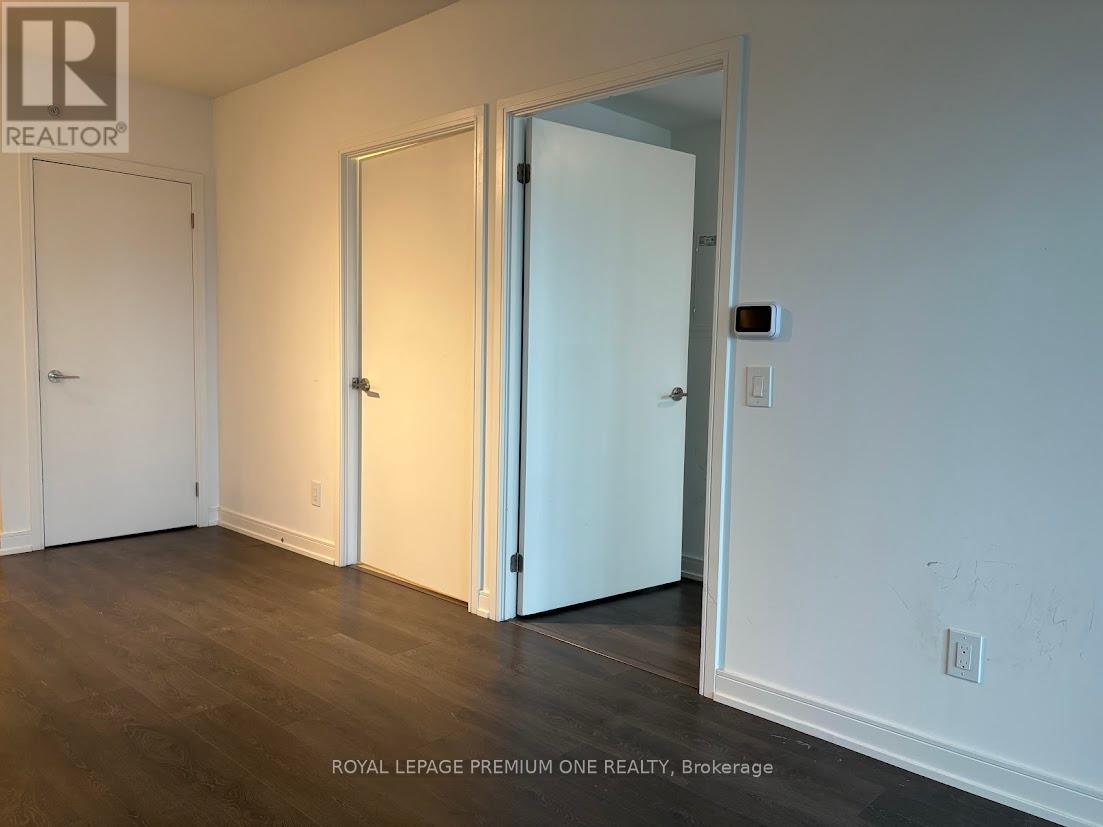 2111 - 30 Samuel Wood Way, Toronto, Ontario  M5B 1L4 - Photo 15 - W12462327