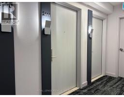 2111 - 30 SAMUEL WOOD WAY, Toronto, Ontario