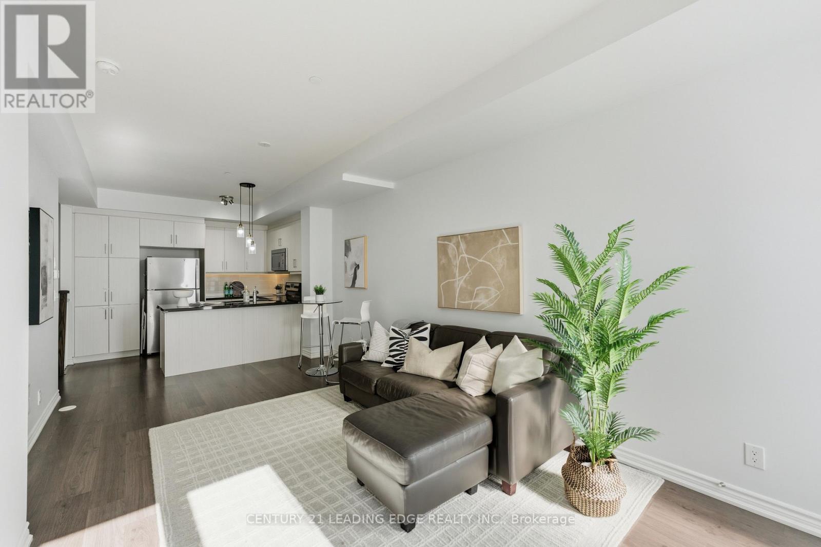 20 - 140 Long Branch Avenue, Toronto, Ontario  M8W 0B1 - Photo 21 - W12462330