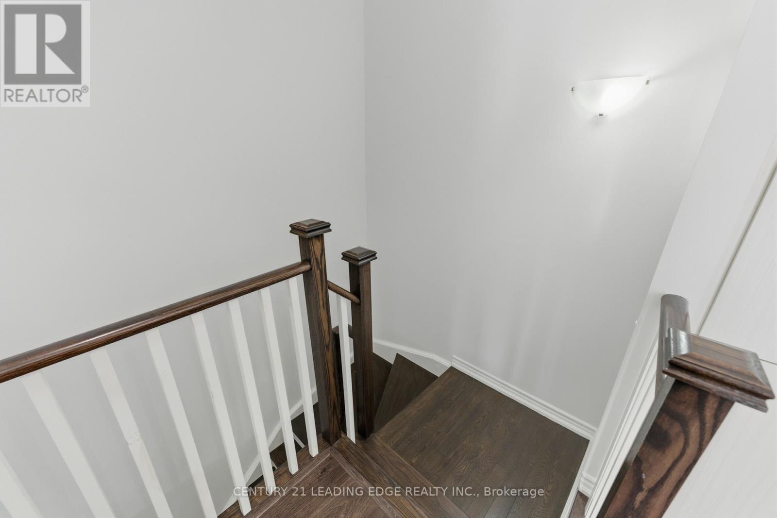 20 - 140 Long Branch Avenue, Toronto, Ontario  M8W 0B1 - Photo 26 - W12462330