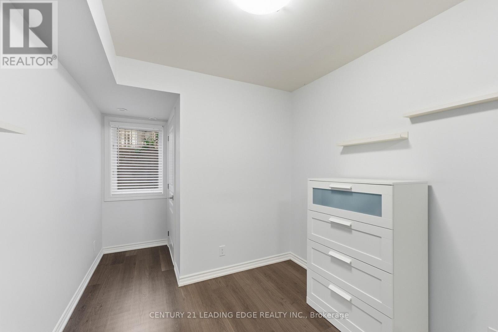 20 - 140 Long Branch Avenue, Toronto, Ontario  M8W 0B1 - Photo 28 - W12462330