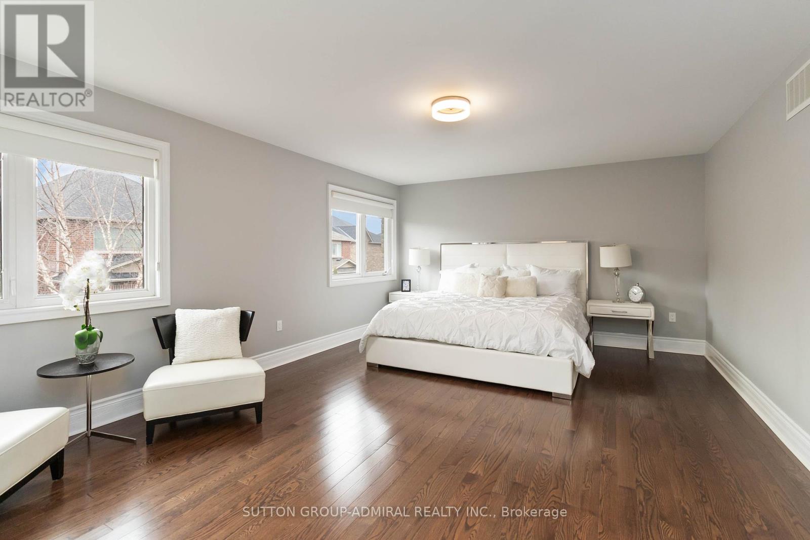 3301 Skipton Lane, Oakville, Ontario  L6M 0K2 - Photo 26 - W12462333