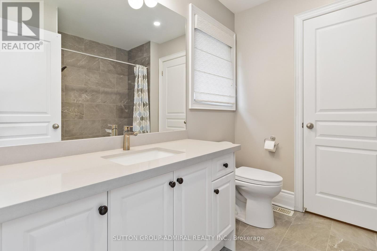 3301 Skipton Lane, Oakville, Ontario  L6M 0K2 - Photo 34 - W12462333