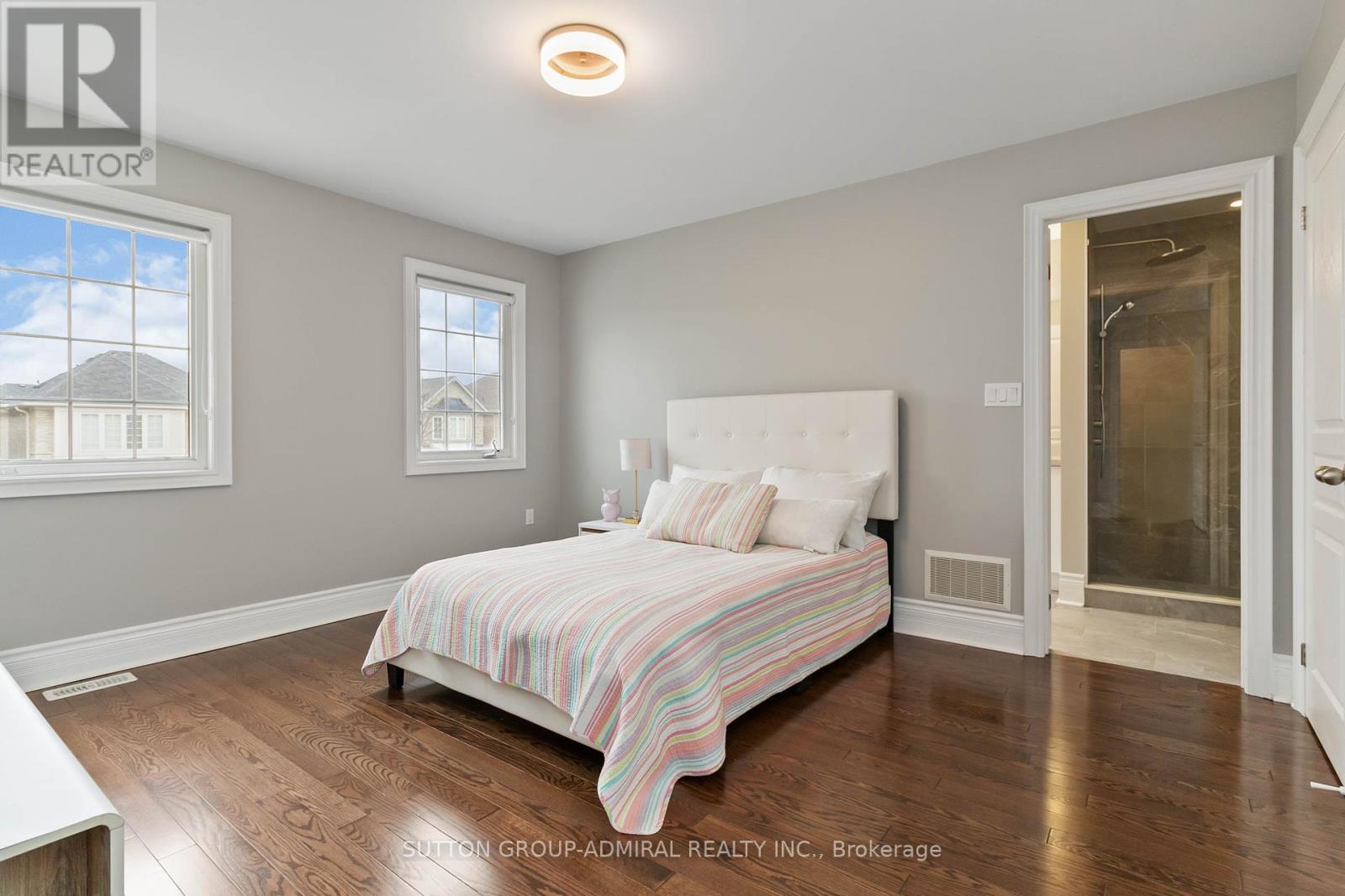 3301 Skipton Lane, Oakville, Ontario  L6M 0K2 - Photo 40 - W12462333