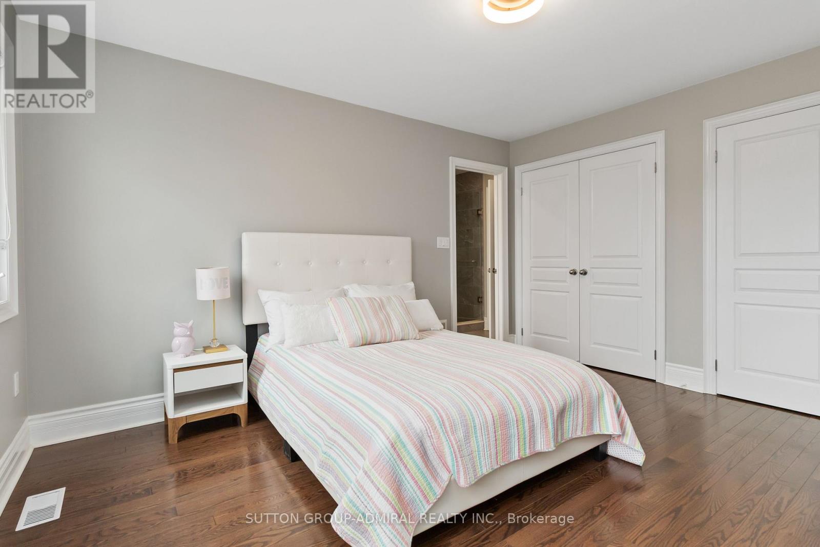 3301 Skipton Lane, Oakville, Ontario  L6M 0K2 - Photo 41 - W12462333
