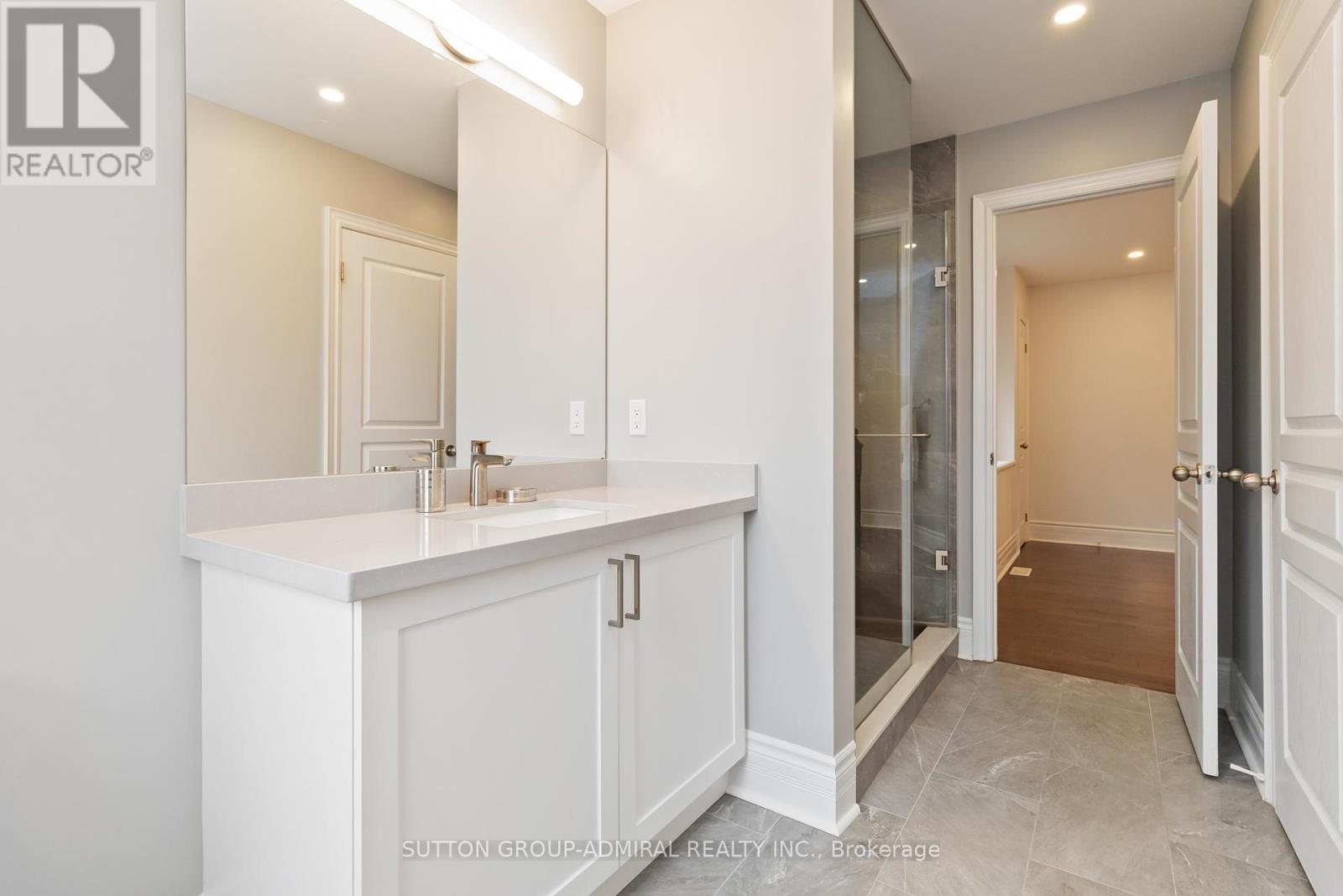 3301 Skipton Lane, Oakville, Ontario  L6M 0K2 - Photo 42 - W12462333