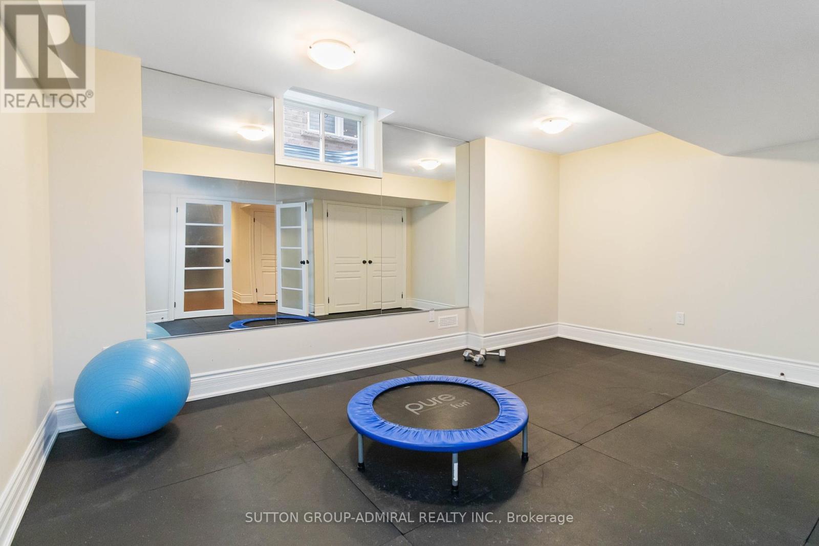 3301 Skipton Lane, Oakville, Ontario  L6M 0K2 - Photo 46 - W12462333