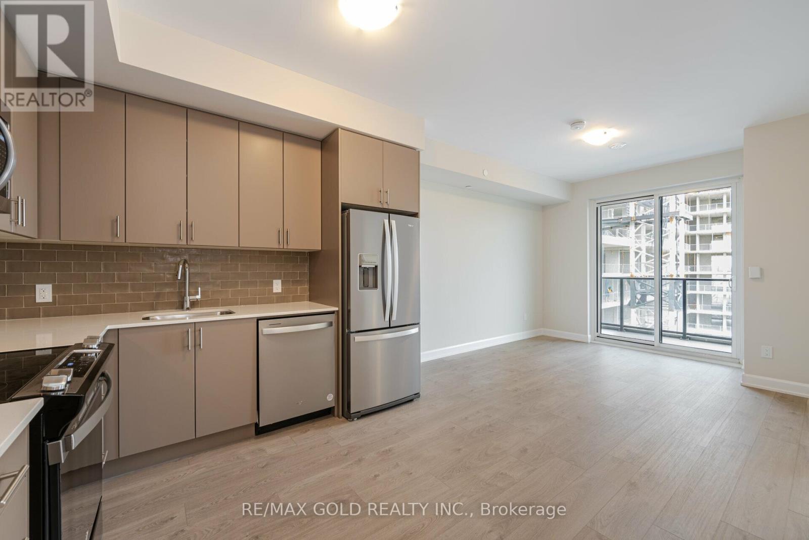 817 - 3220 William Coltson Avenue E, Oakville, Ontario  L6H 7X9 - Photo 10 - W12462336