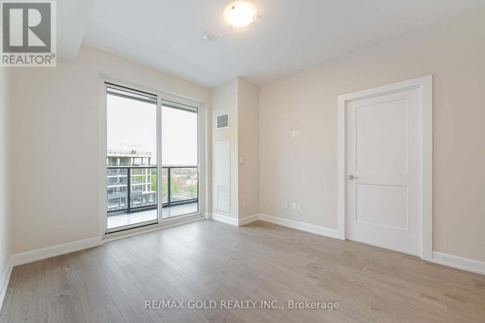 817 - 3220 William Coltson Avenue E, Oakville, Ontario  L6H 7X9 - Photo 13 - W12462336
