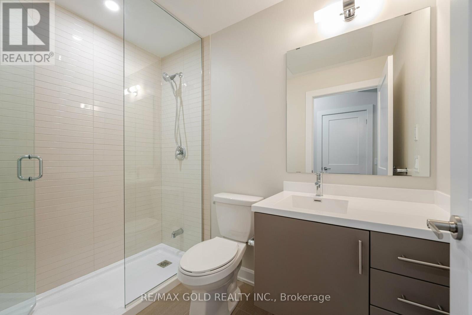 817 - 3220 William Coltson Avenue E, Oakville, Ontario  L6H 7X9 - Photo 18 - W12462336