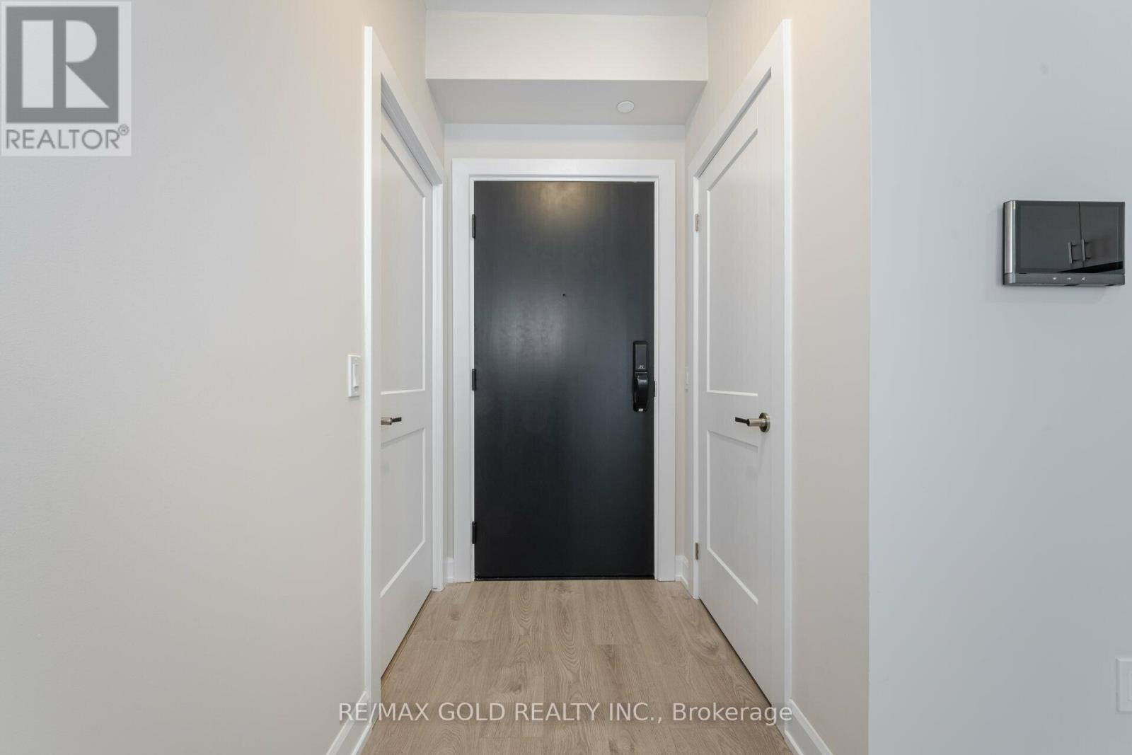 817 - 3220 William Coltson Avenue E, Oakville, Ontario  L6H 7X9 - Photo 5 - W12462336