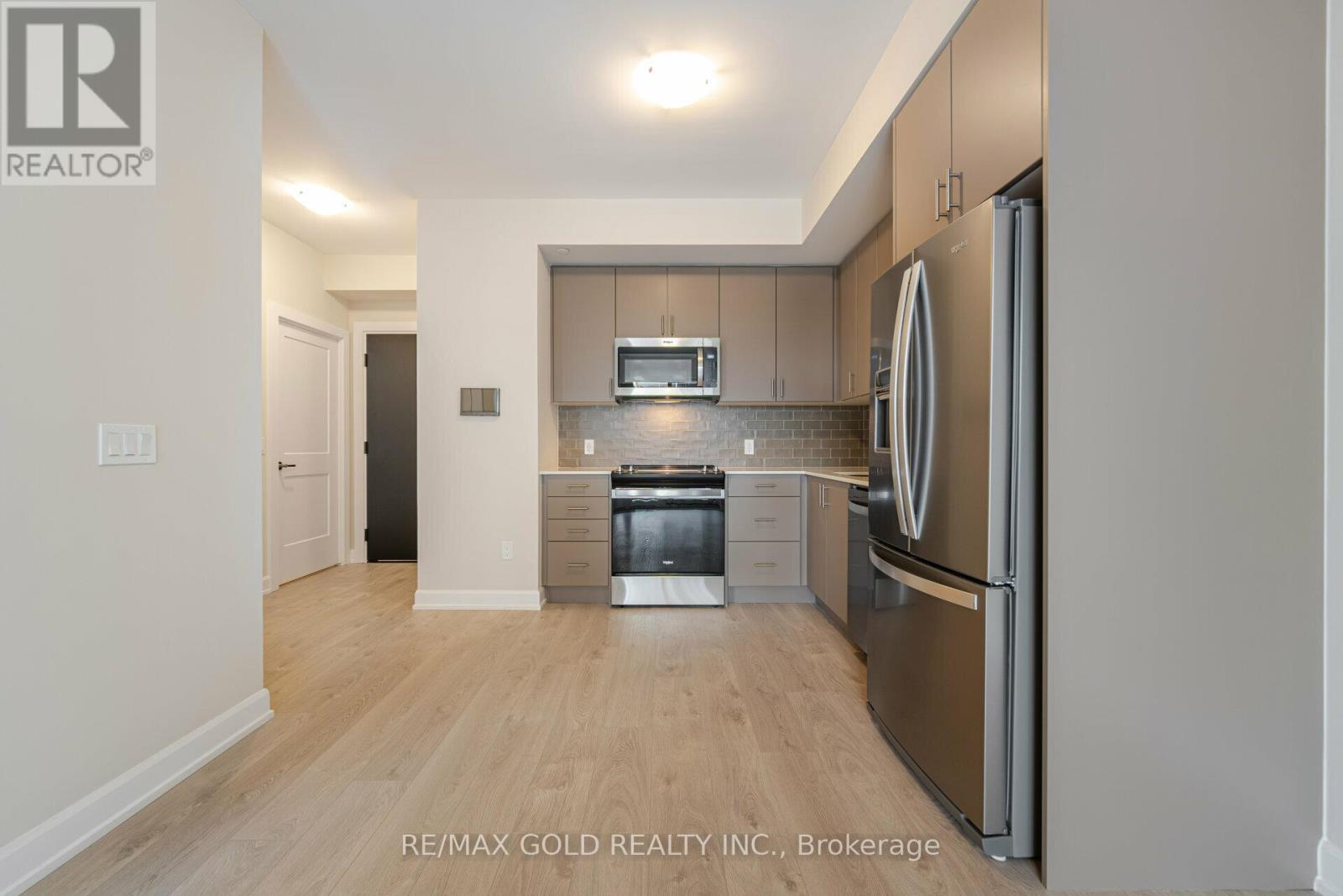 817 - 3220 William Coltson Avenue E, Oakville, Ontario  L6H 7X9 - Photo 8 - W12462336